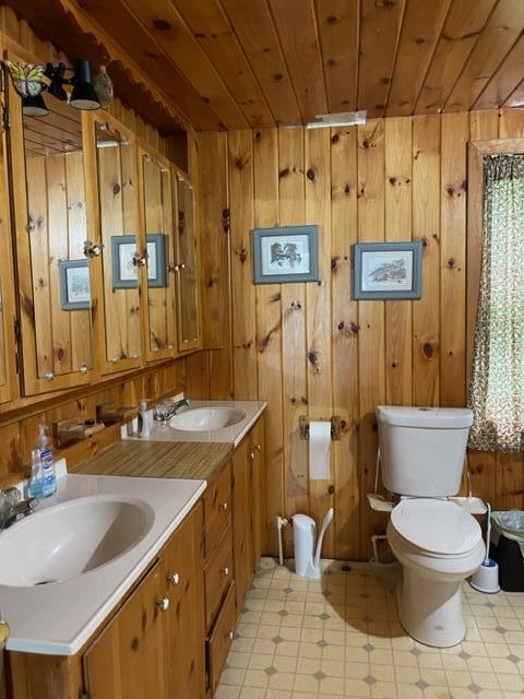 34 Theriault Lane Eagle Lake ME 04739