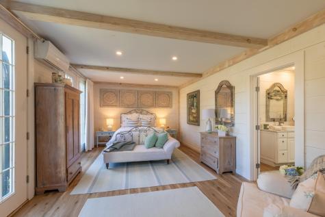 32 Murray Hill Road Boothbay ME 04544