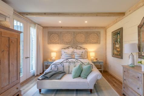 32 Murray Hill Road Boothbay ME 04544