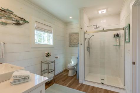 32 Murray Hill Road Boothbay ME 04544