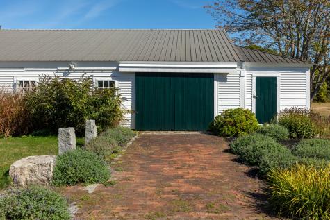 32 Murray Hill Road Boothbay ME 04544