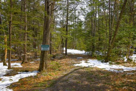 16 Jordan Lane Otisfield ME 04270