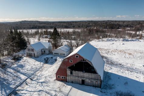 16 Dairy Lane Pembroke ME 04666