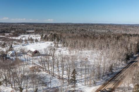 16 Dairy Lane Pembroke ME 04666