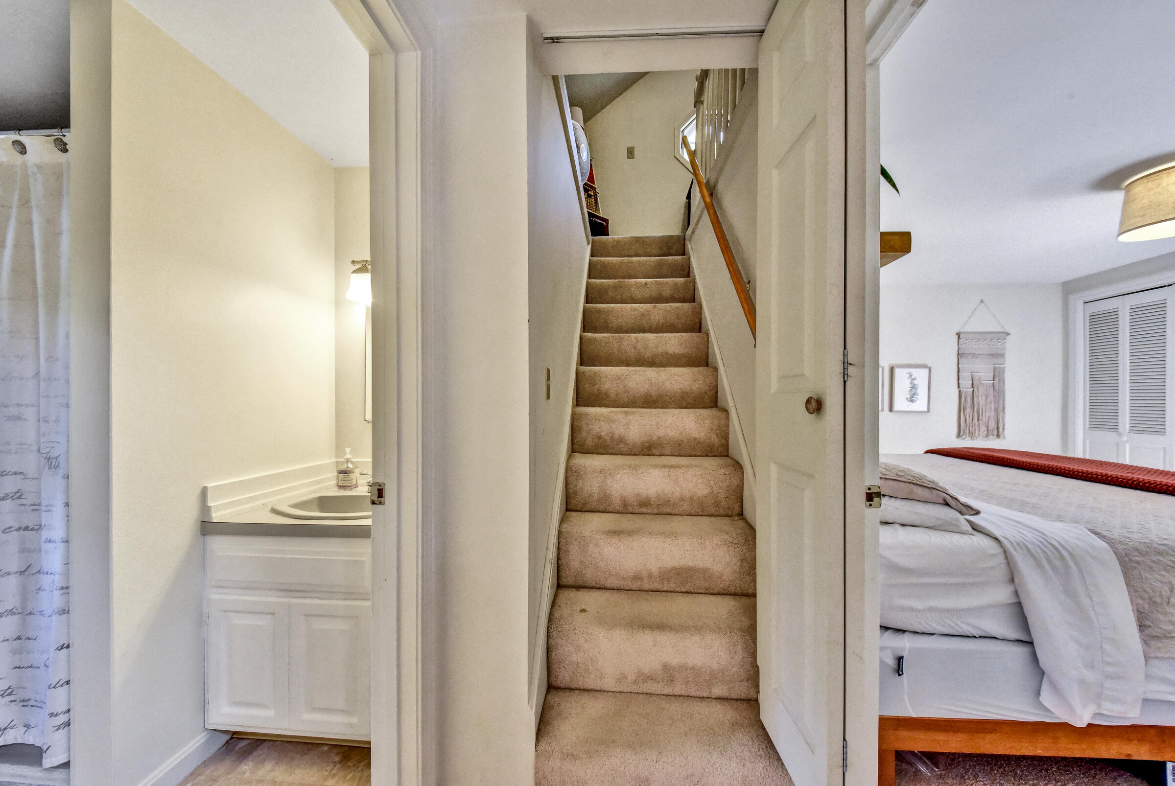 6 Goldenrod Place Brunswick ME 04011