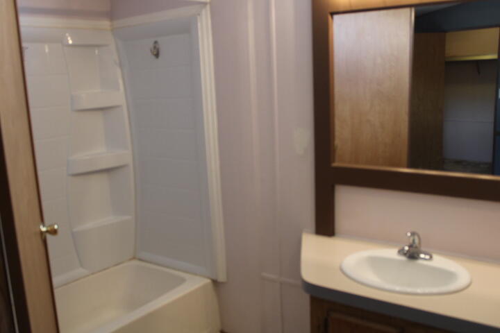 72 Harvey Park Skowhegan ME 04976