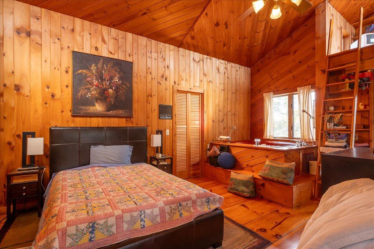 31 Schaefer Lane Saint George ME 04860