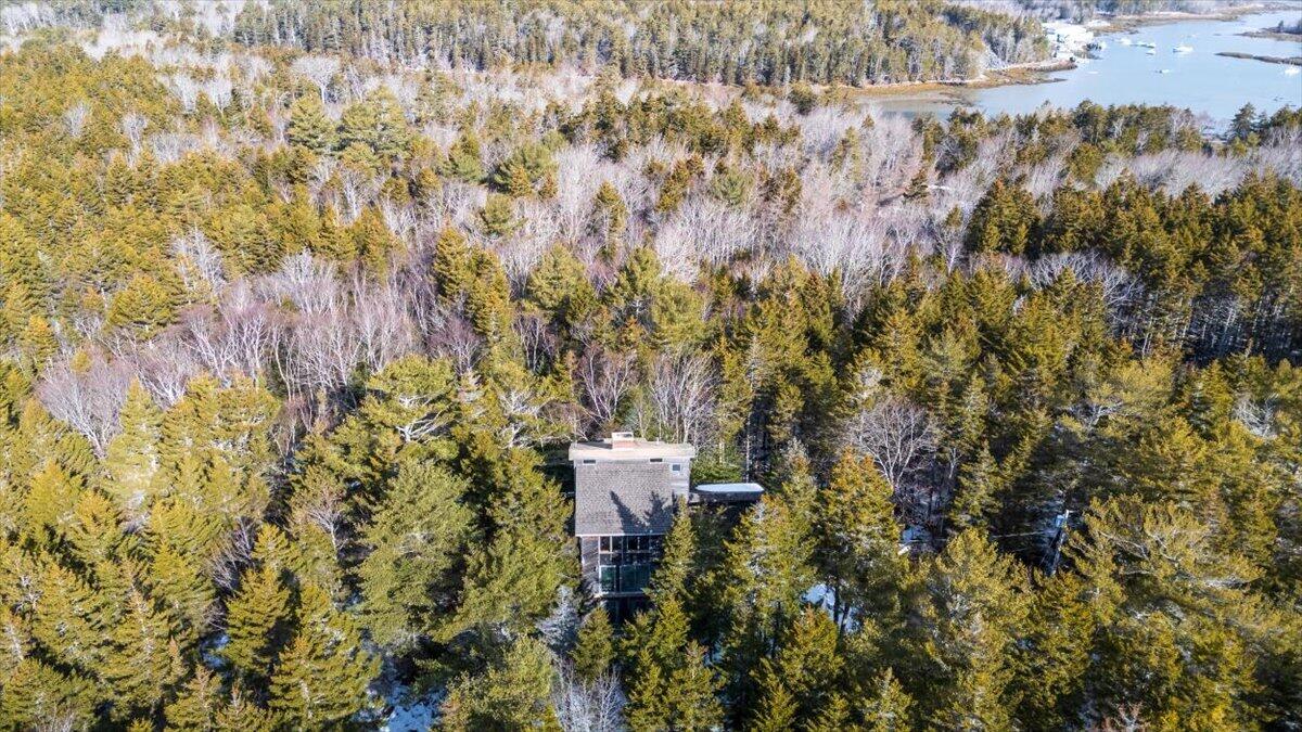 31 Schaefer Lane Saint George ME 04860