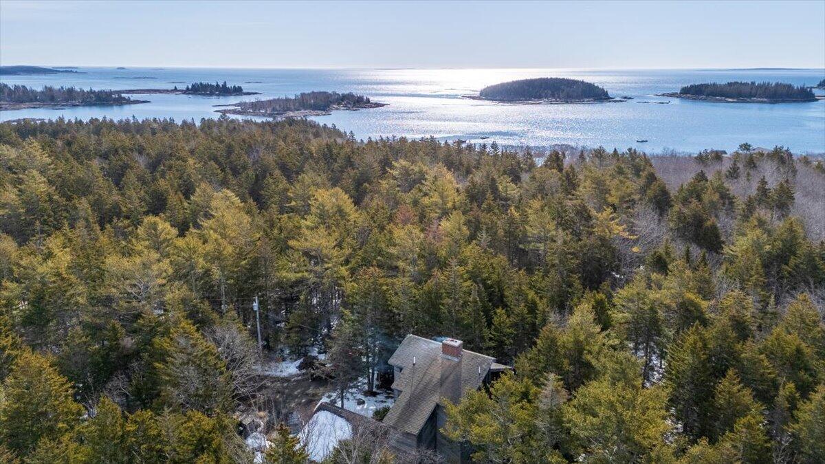 31 Schaefer Lane Saint George ME 04860