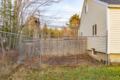 3108 Broadway Glenburn ME 04401