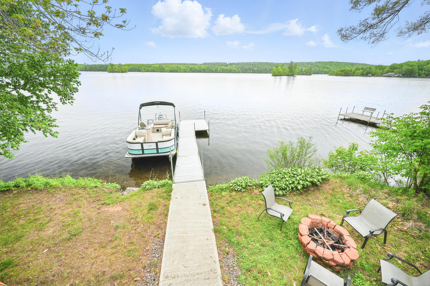 33-34 Gerber Lane Monmouth ME 04259