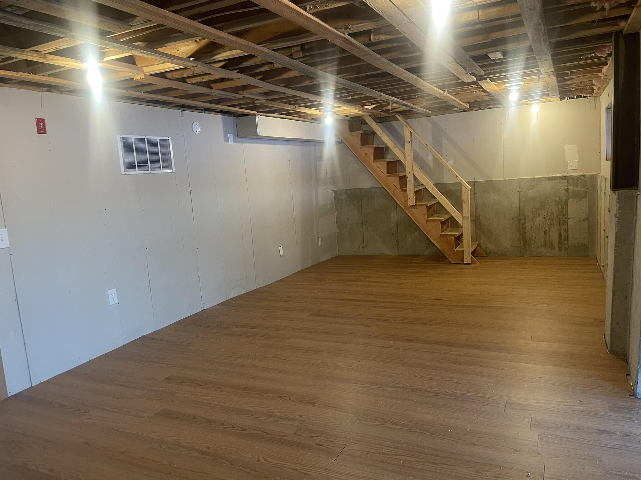 33-34 Gerber Lane Monmouth ME 04259