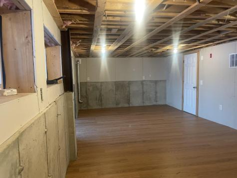 33-34 Gerber Lane Monmouth ME 04259