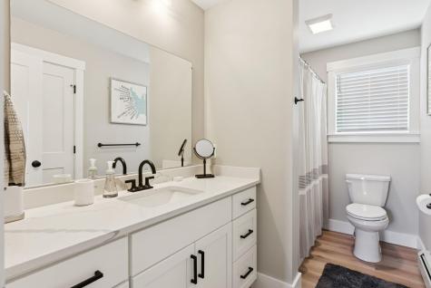 46 Pacer Way Scarborough ME 04074