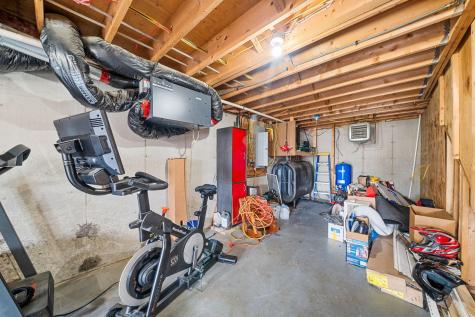 662 U.s. Highway 1 Monticello ME 04760