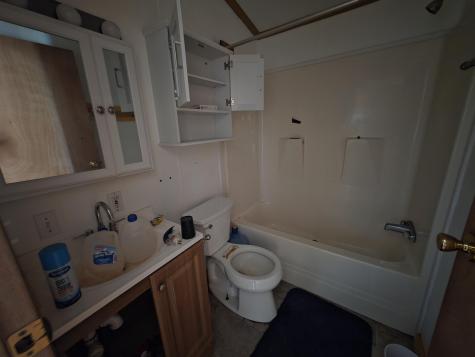 635 Stream Road Winterport ME 04496