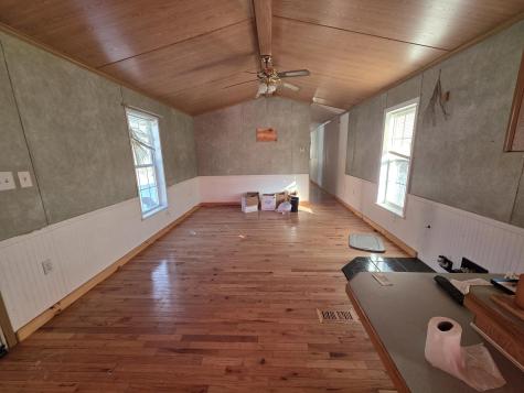 635 Stream Road Winterport ME 04496