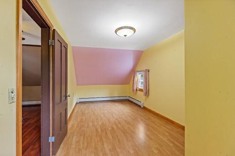 301 Pond Road West Gardiner ME 04345