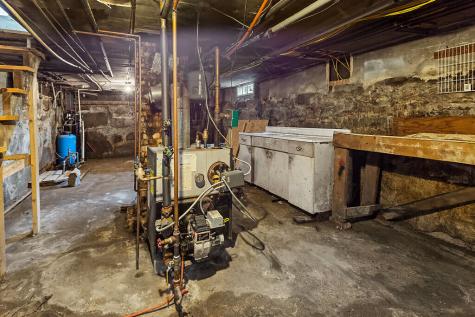 301 Pond Road West Gardiner ME 04345