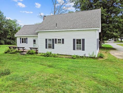 301 Pond Road West Gardiner ME 04345