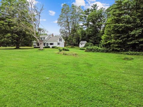 301 Pond Road West Gardiner ME 04345