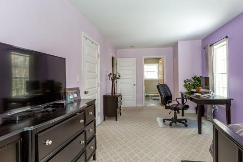 9 Amos Court Lewiston ME 04240