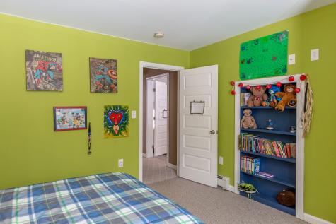 9 Amos Court Lewiston ME 04240