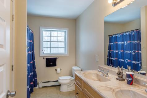 9 Amos Court Lewiston ME 04240