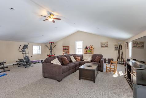 9 Amos Court Lewiston ME 04240