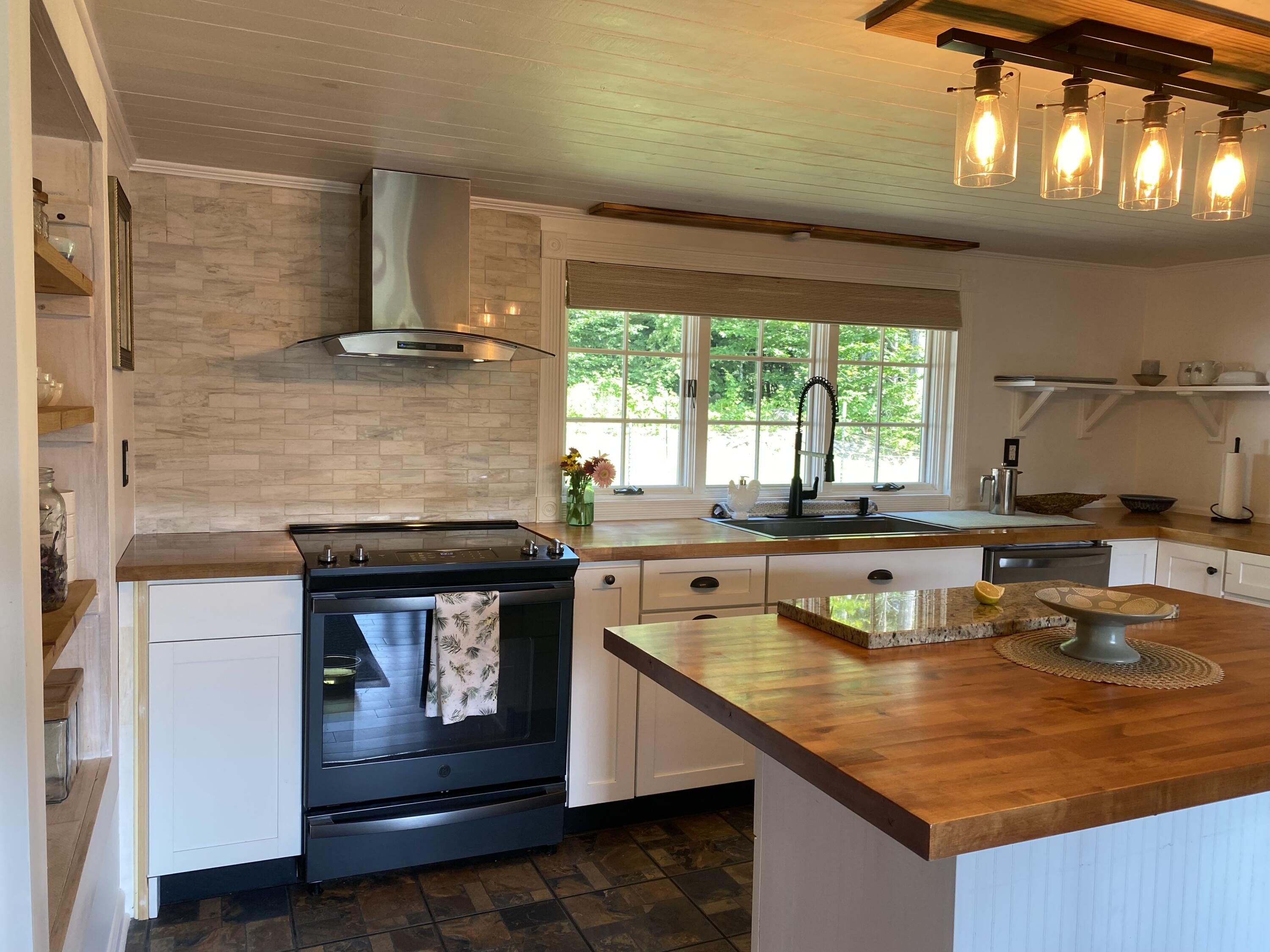 247 Wiley Road Naples ME 04055