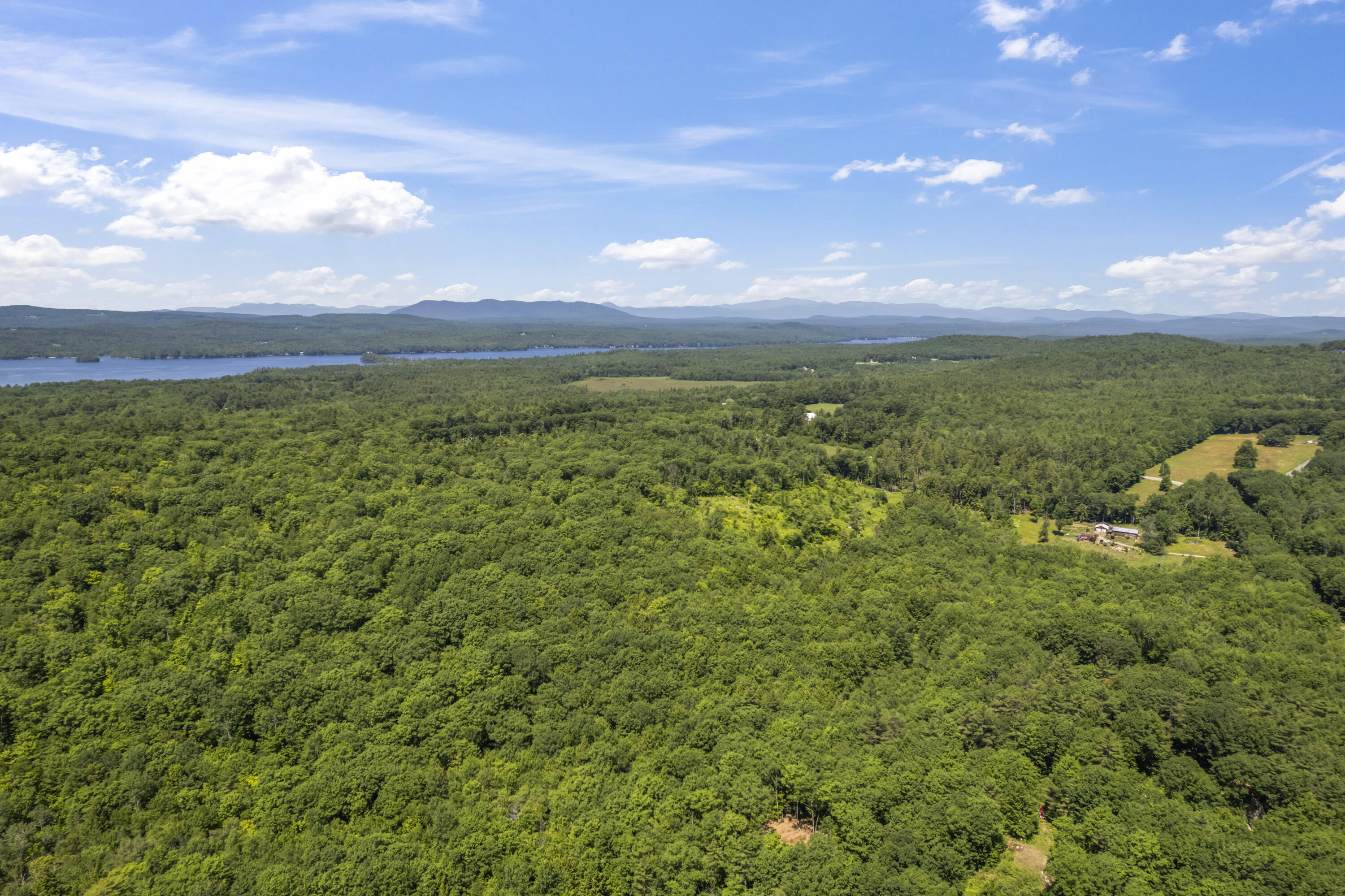 247 Wiley Road Naples ME 04055