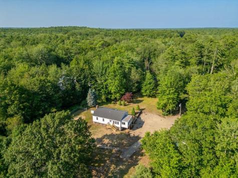 66 Log Cabin Road Arundel ME 04046