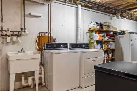 28 Orne Lane Cushing ME 04563