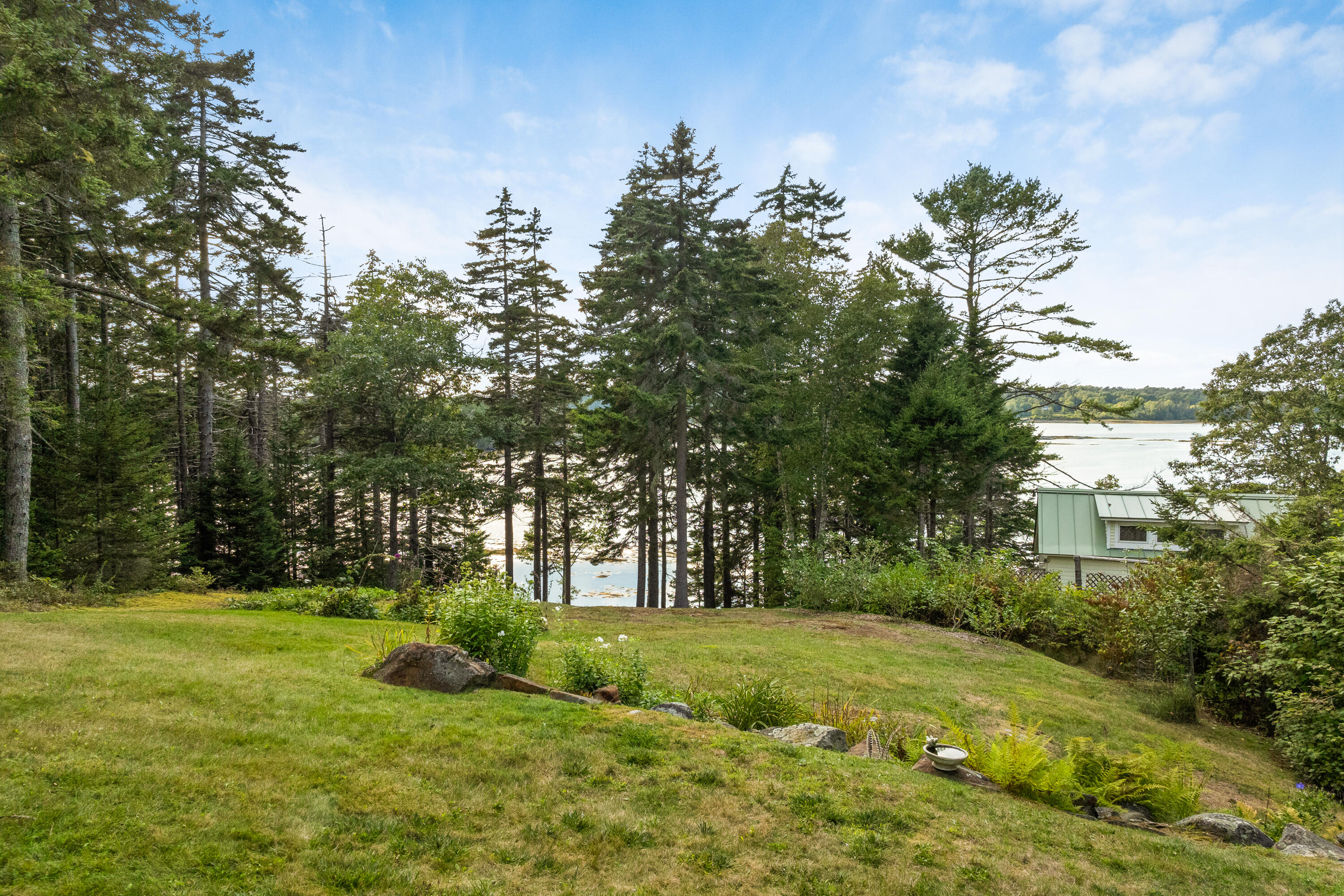 28 Orne Lane Cushing ME 04563
