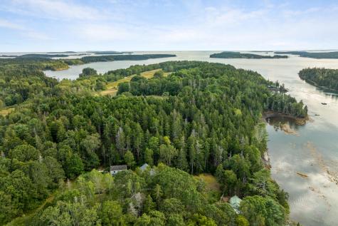 28 Orne Lane Cushing ME 04563