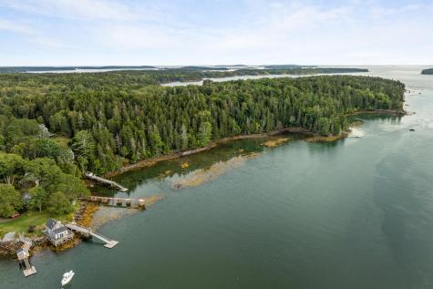 28 Orne Lane Cushing ME 04563