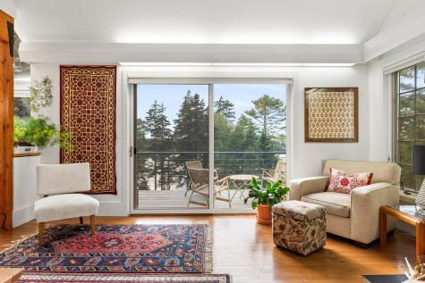 28 Orne Lane Cushing ME 04563