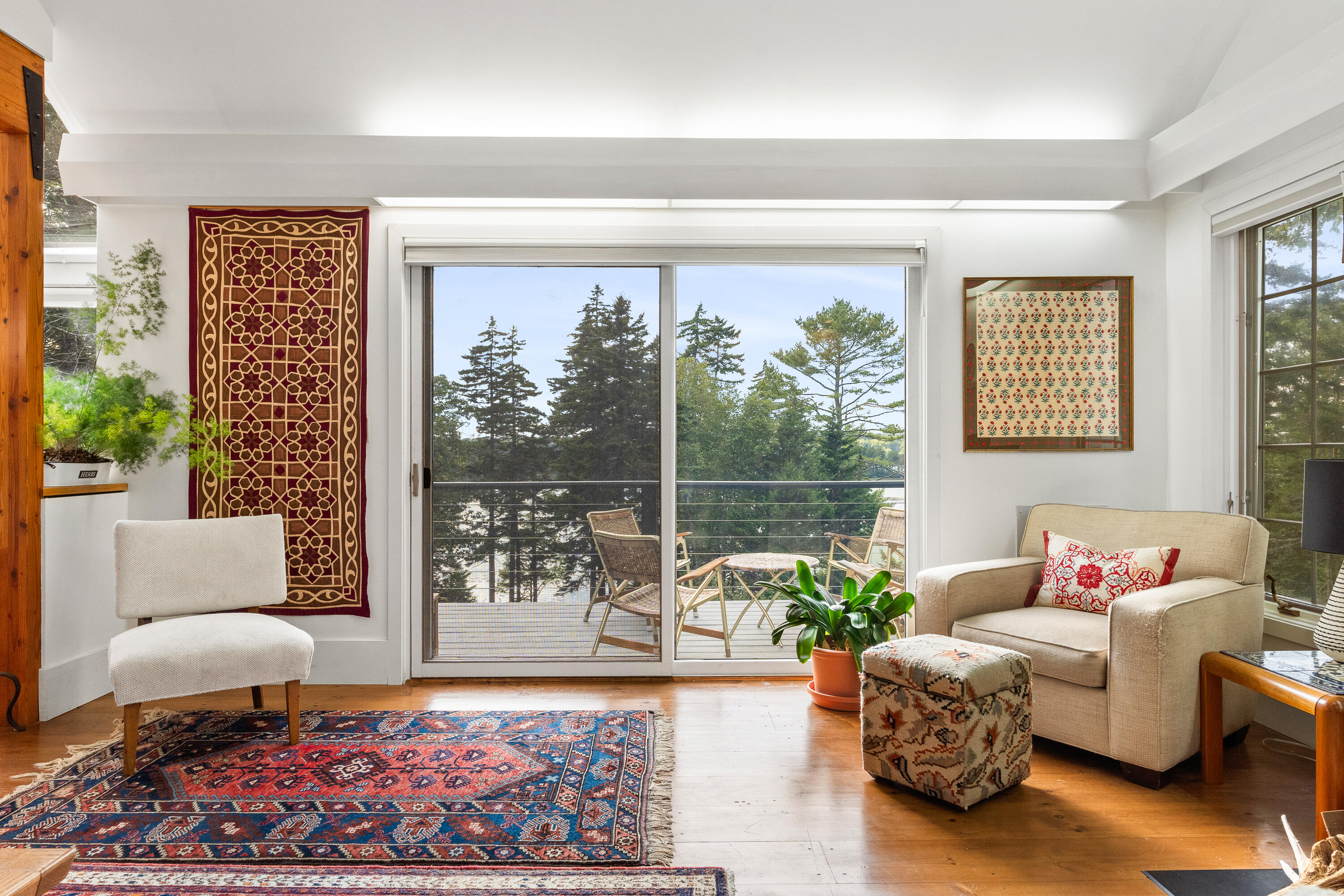 28 Orne Lane Cushing ME 04563