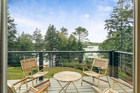 28 Orne Lane Cushing ME 04563