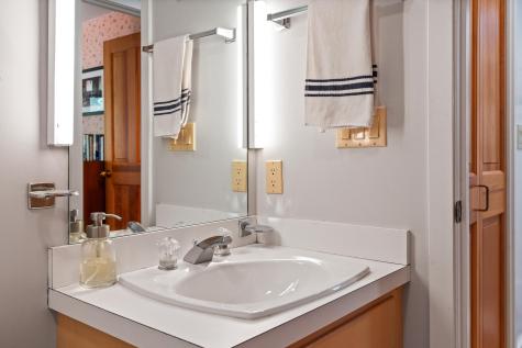 28 Orne Lane Cushing ME 04563