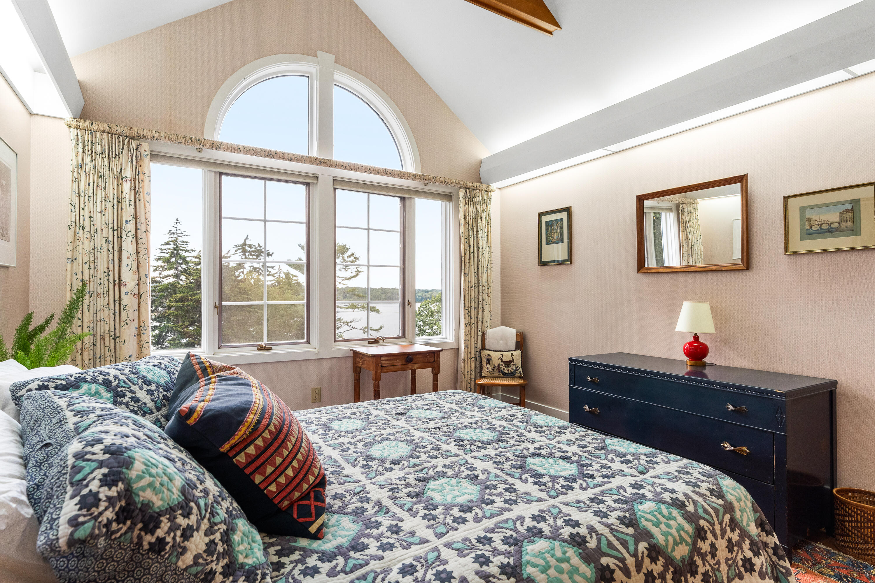 28 Orne Lane Cushing ME 04563