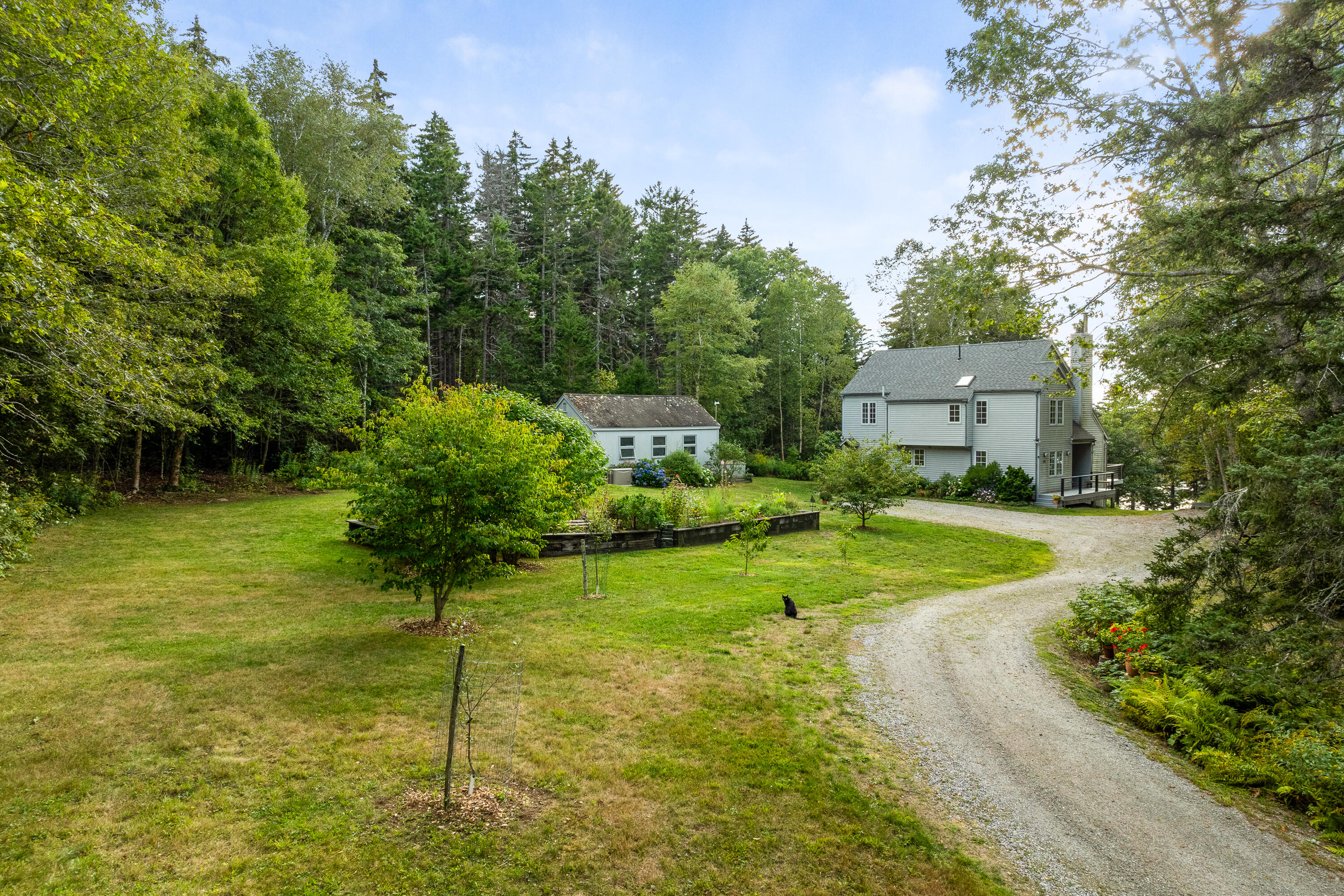 28 Orne Lane Cushing ME 04563