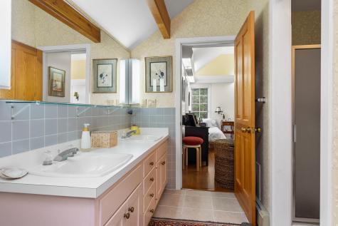 28 Orne Lane Cushing ME 04563