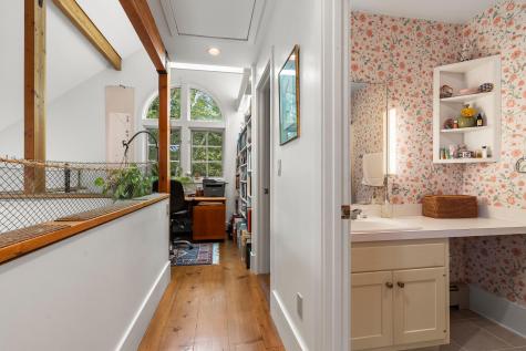 28 Orne Lane Cushing ME 04563