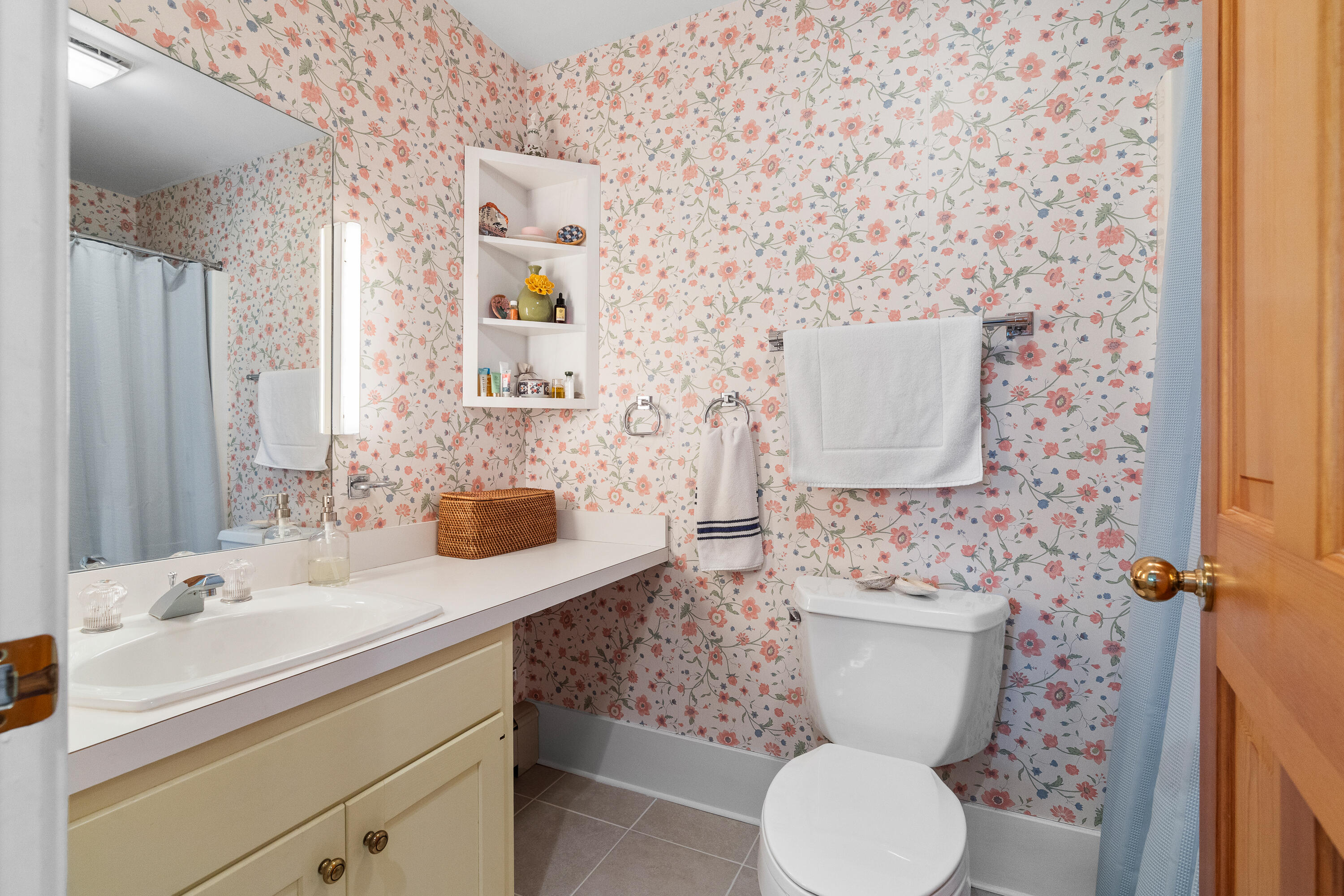 28 Orne Lane Cushing ME 04563