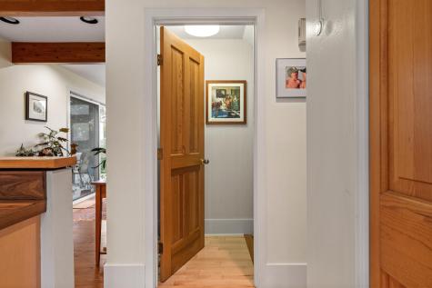 28 Orne Lane Cushing ME 04563