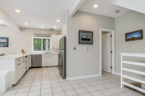 181 Crescent Drive Waterboro ME 04061