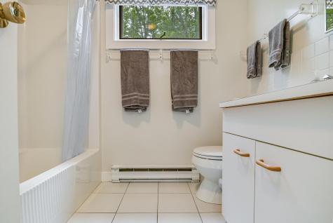 181 Crescent Drive Waterboro ME 04061