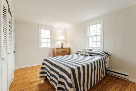 21 Bayview Avenue York ME 03909