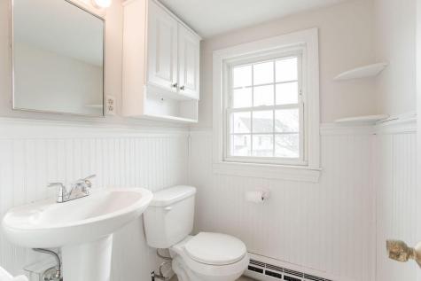 21 Bayview Avenue York ME 03909